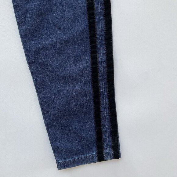 Guess Women’s Sexy Curve Mid Rise Skinny Jeans W/Tuxedo Velvet Striped Size 28 - Picture 6 of 11